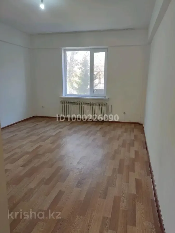 Butas centre su terasa – 1 nuotrauka iš 2