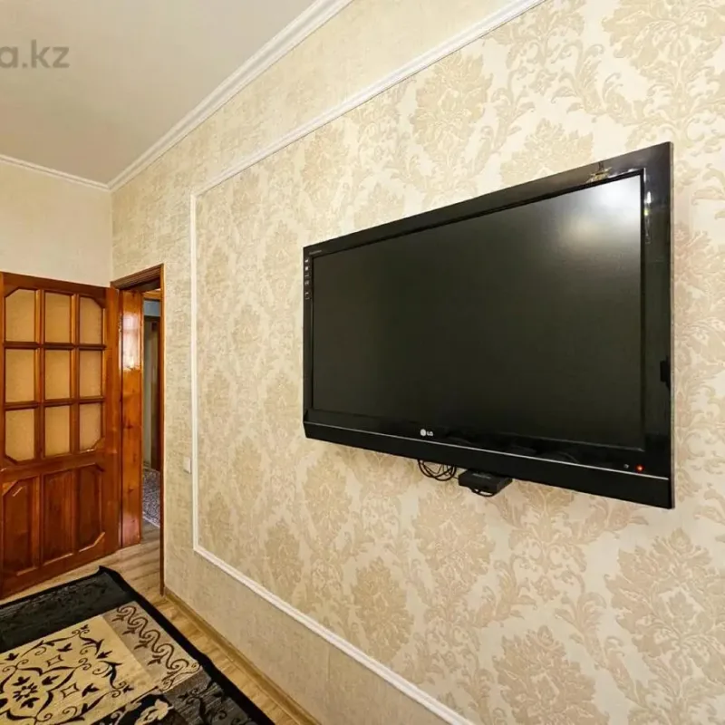 Šviesus 17 m² bendras kambarys — Ringaudai