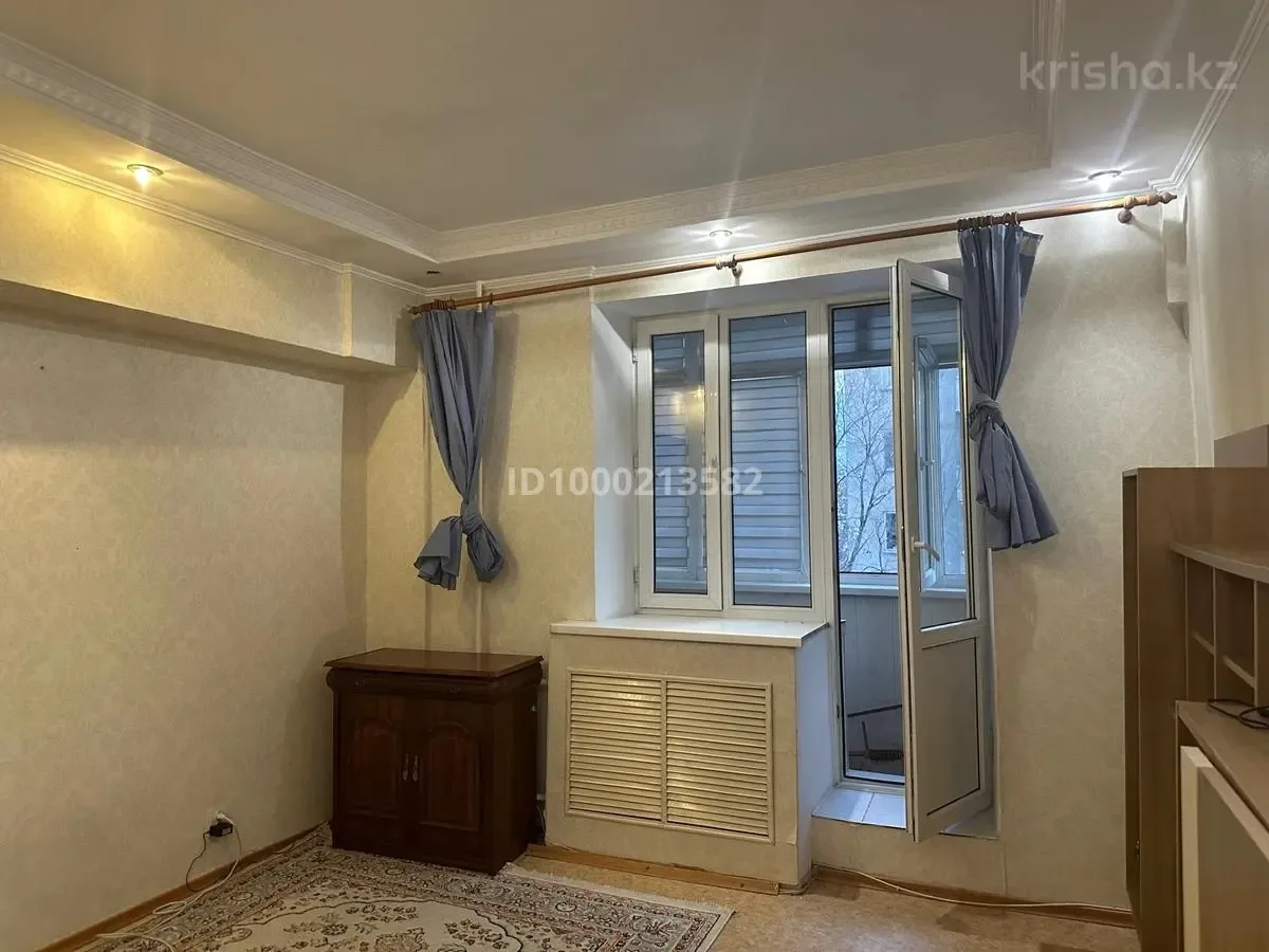 Dviejų aukštų butas centre su jacuzzi – 1 nuotrauka iš 8