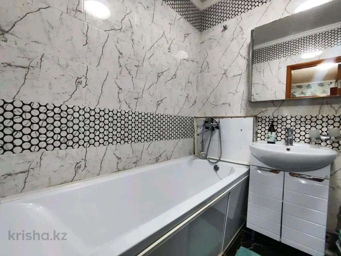 Loftas centre su kaminu – 1 nuotrauka iš 8