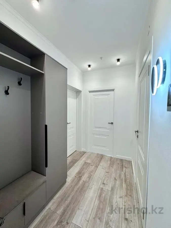 Tvarkingas 31 m² kambarys — Kaunas – 1 nuotrauka iš 8