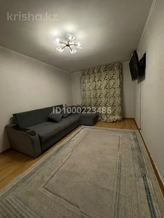 Studija centre su parkavimo vieta – 1 nuotrauka iš 5