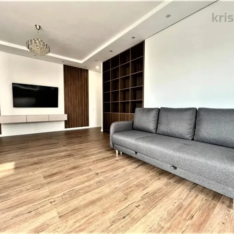 Butas centre su parkavimo vieta – 4 nuotrauka iš 9