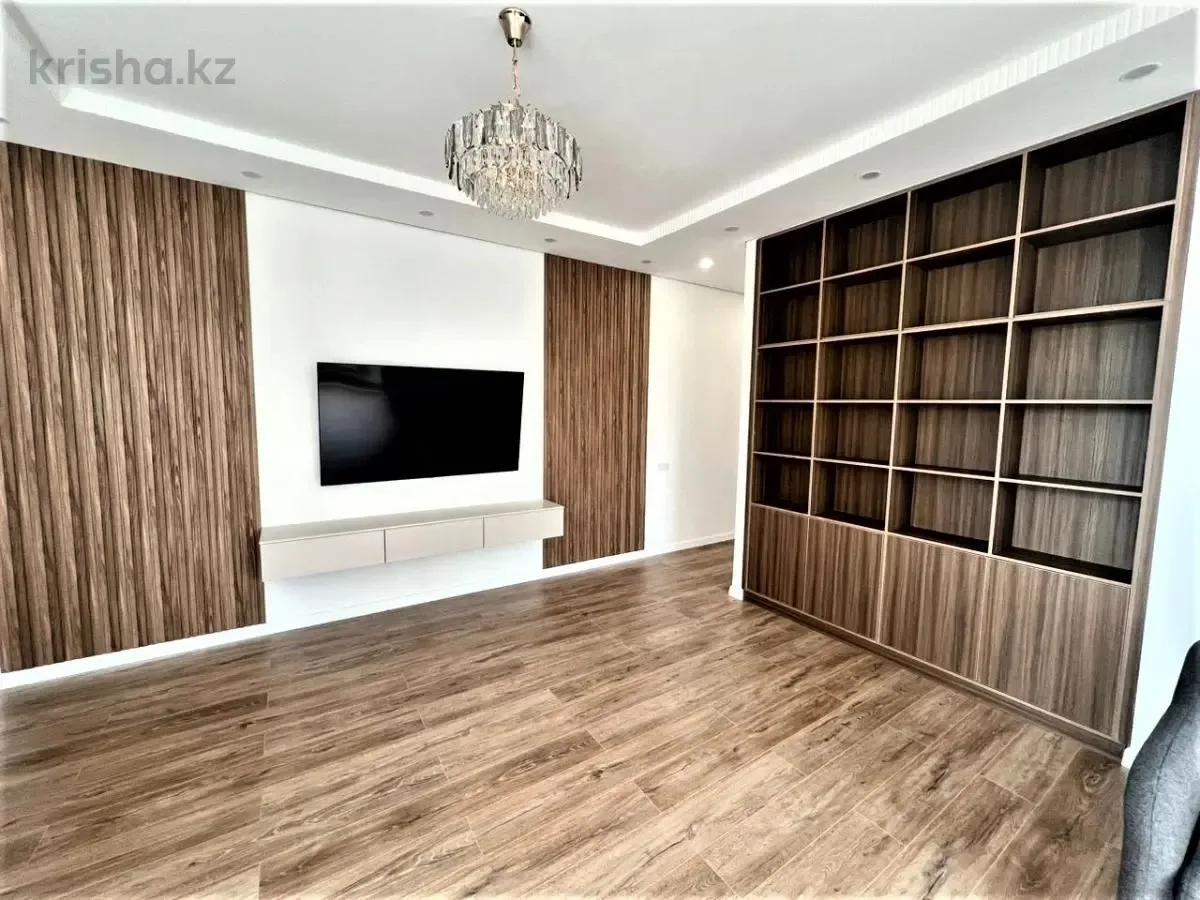 Butas centre su parkavimo vieta – 1 nuotrauka iš 9