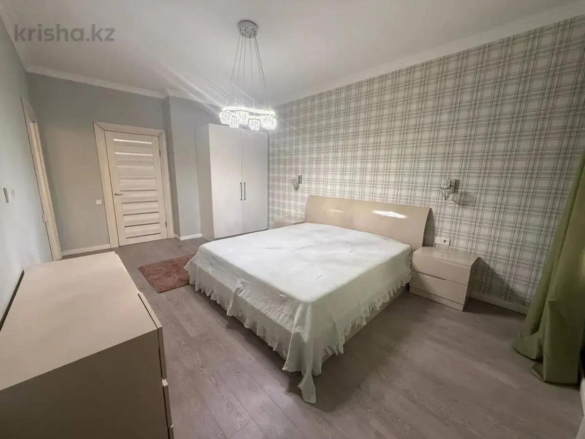 Dviejų aukštų butas centre erdvus – 1 nuotrauka iš 8