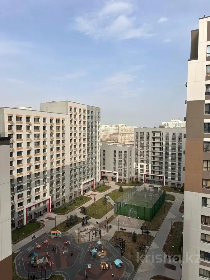 Butas centre modernaus dizaino – 1 nuotrauka iš 4