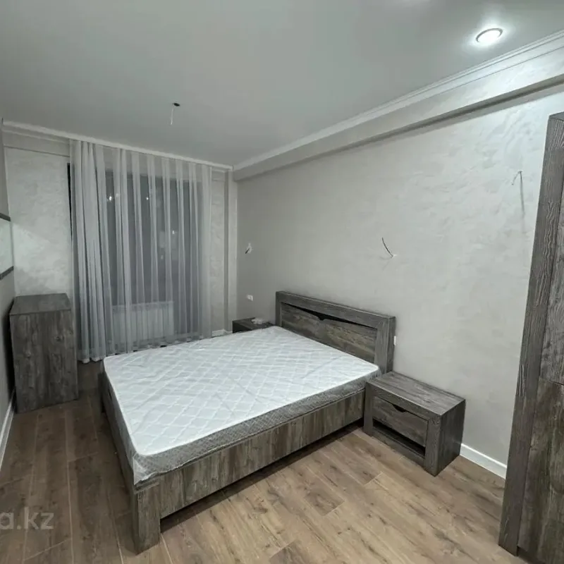 Butas centre su balkonu – 3 nuotrauka iš 6