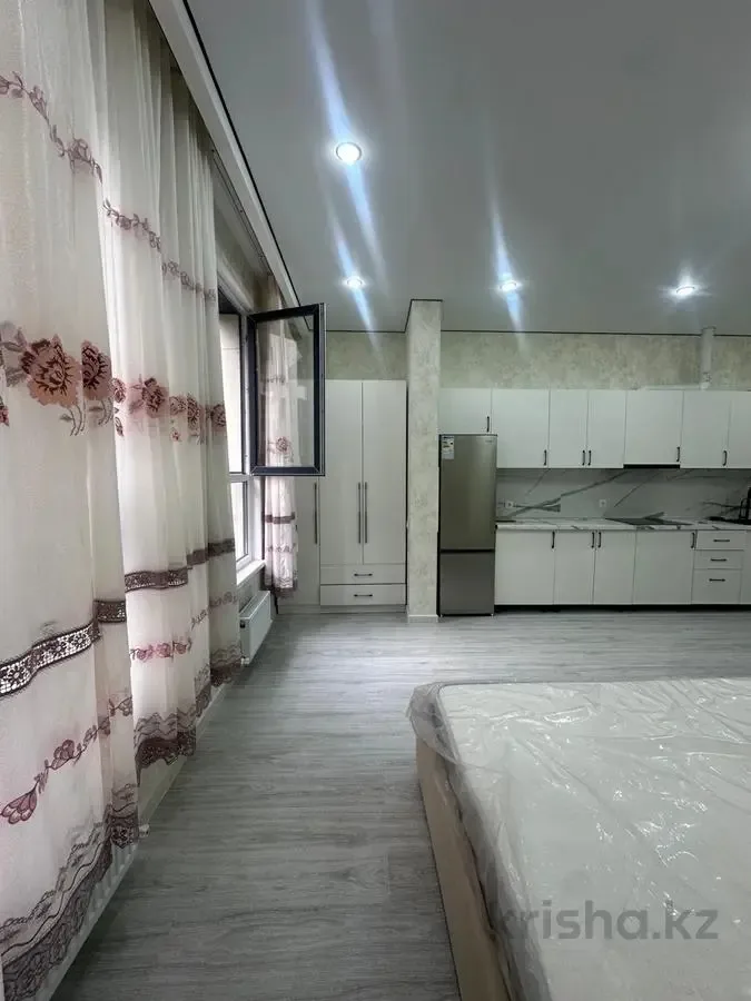 Tvarkingas 30 m² kambarys — Šiauliai – 1 nuotrauka iš 7