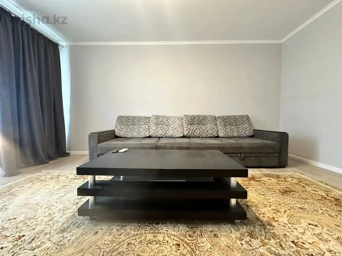 Loftas centre su kaminu – 1 nuotrauka iš 6