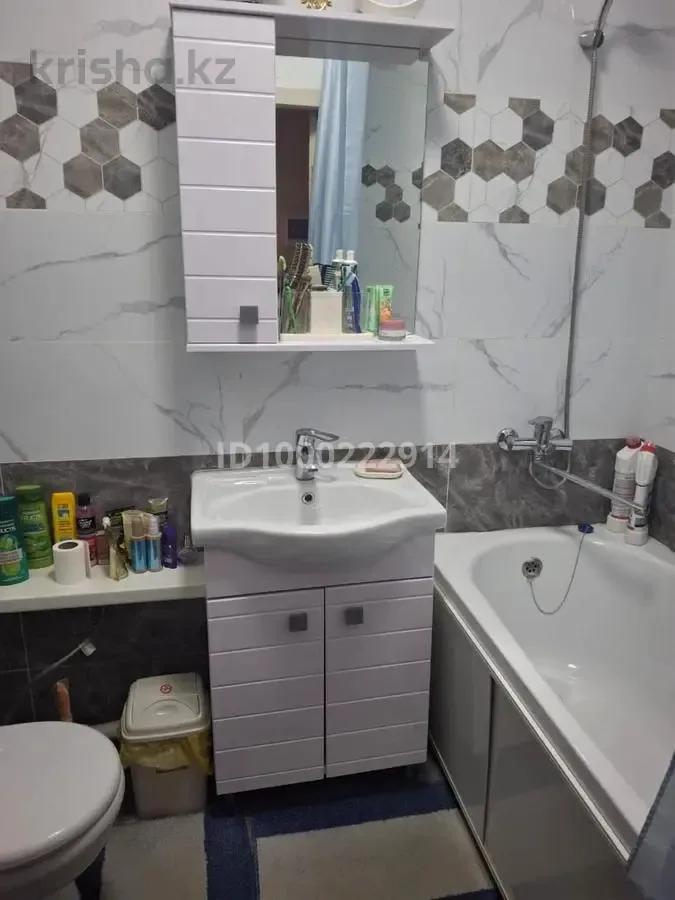 Dviejų aukštų butas centre su balkonu – 1 nuotrauka iš 4