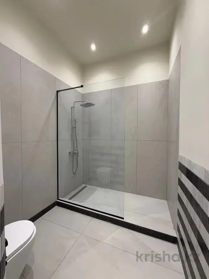 Erdvus 17 m² bendras kambarys — Venta – 1 nuotrauka iš 8