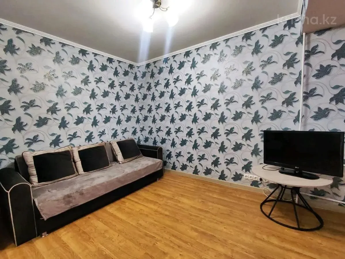 Erdvus 22 m² kambarys — Panevėžys – 1 nuotrauka iš 7