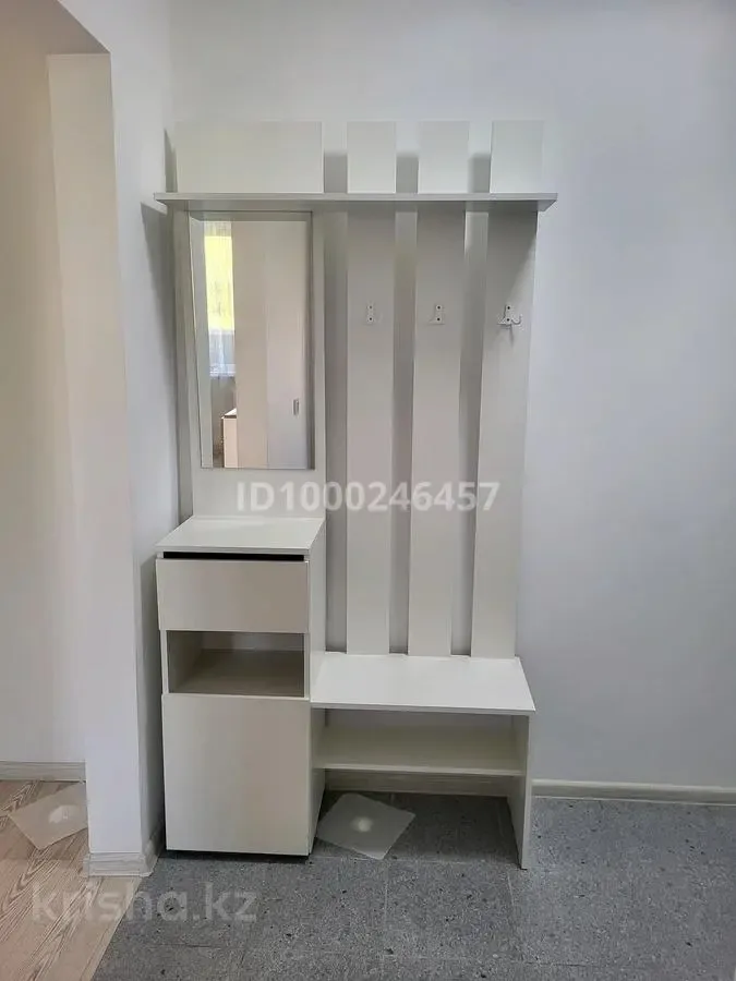 Dviejų aukštų butas prie ežero su balkonu – 1 nuotrauka iš 7