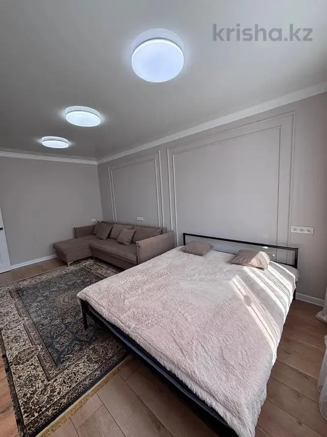 Erdvus 29 m² kambarys — Utena – 1 nuotrauka iš 7
