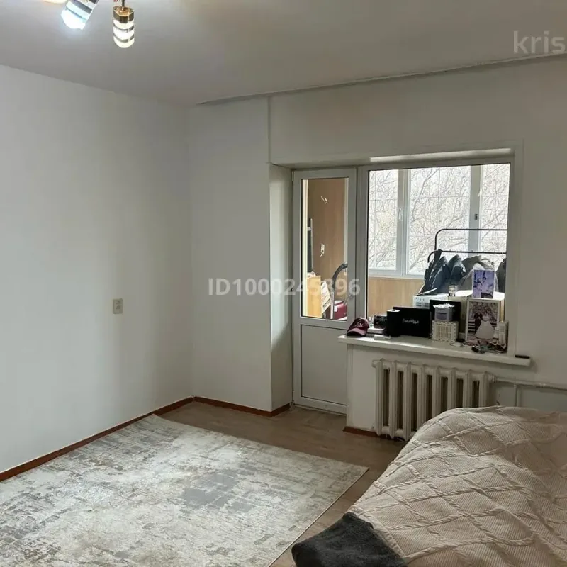 Dviejų aukštų butas parke su kaminu – 2 nuotrauka iš 4