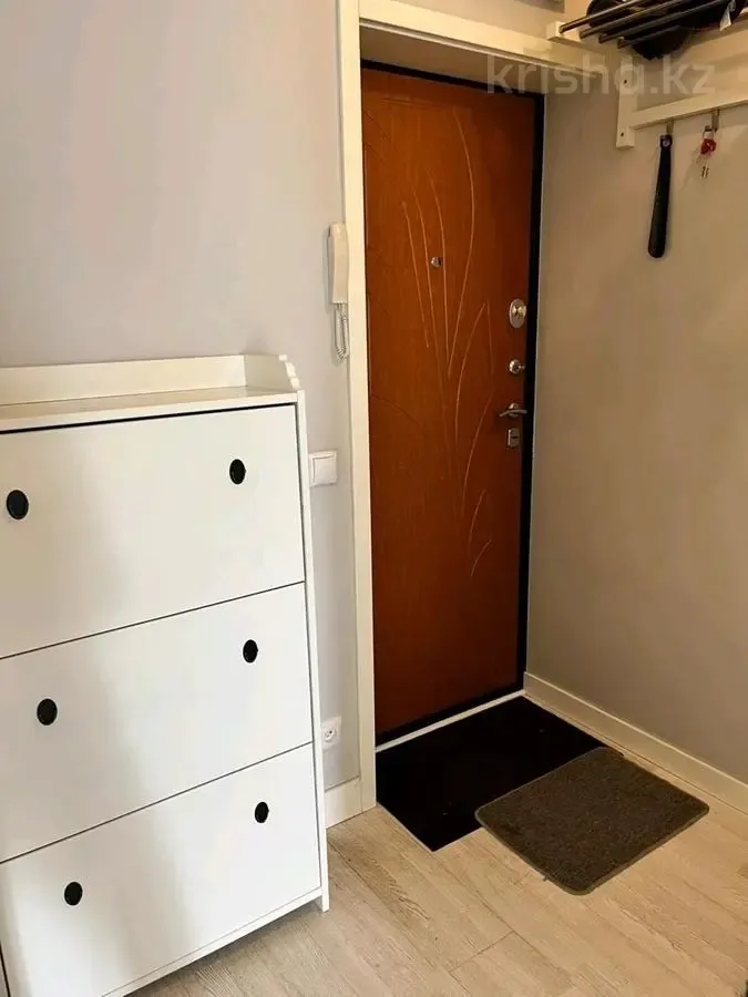 Modernus 38 m² kambarys — Kaunas – 1 nuotrauka iš 7