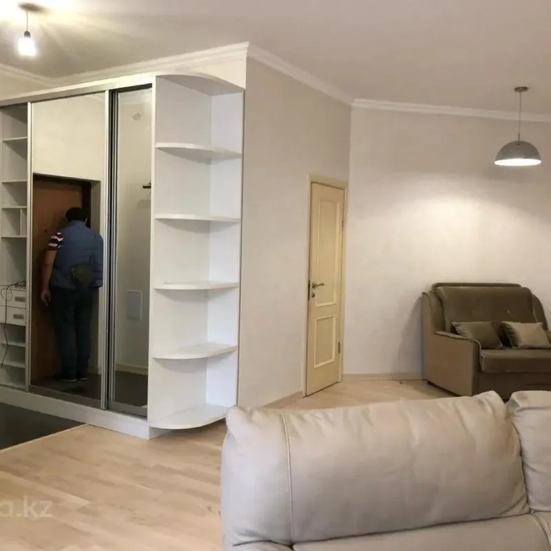 Butas centre naujai suremontuotas – 4 nuotrauka iš 8