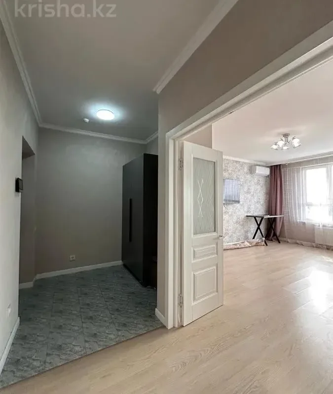 Studija gamtoje su kaminu – 2 nuotrauka iš 5