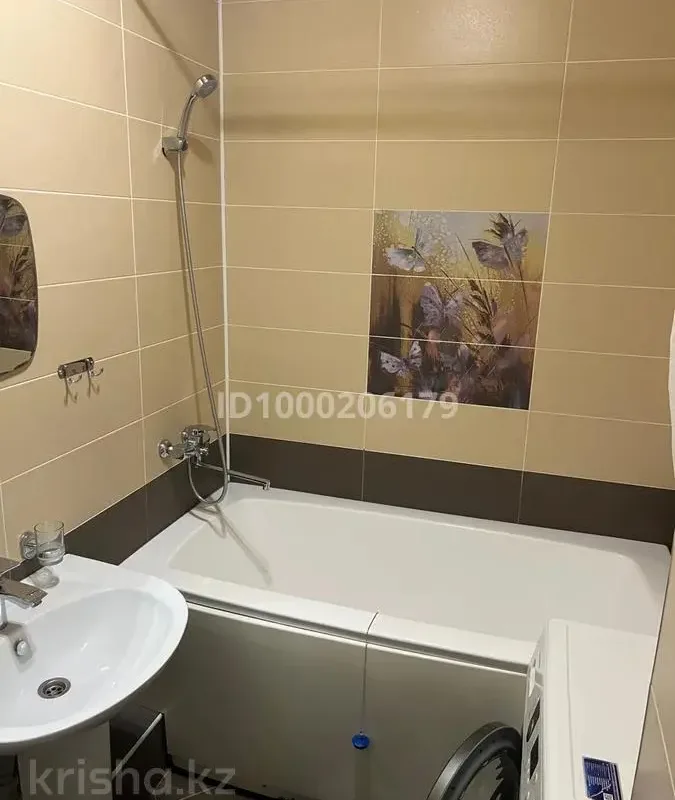Dviejų aukštų butas parke erdvus