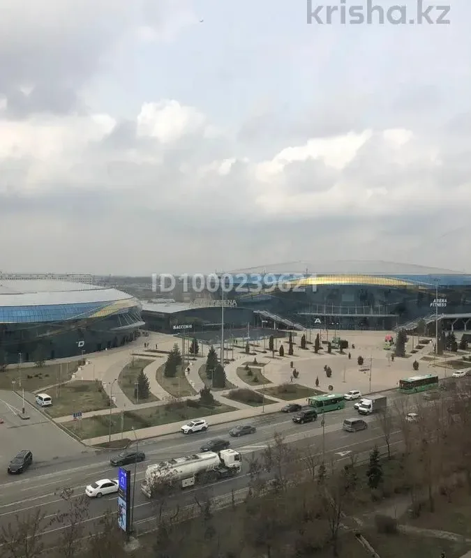 Studija parke su terasa – 2 nuotrauka iš 5
