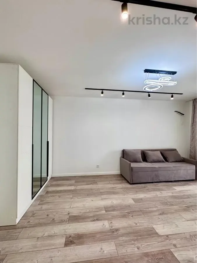Erdvus 21 m² kambarys — Šilutė – 1 nuotrauka iš 8
