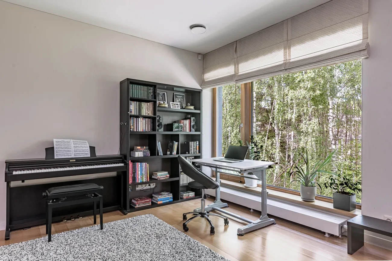 Vila miške su baseinu – 1 nuotrauka iš 7