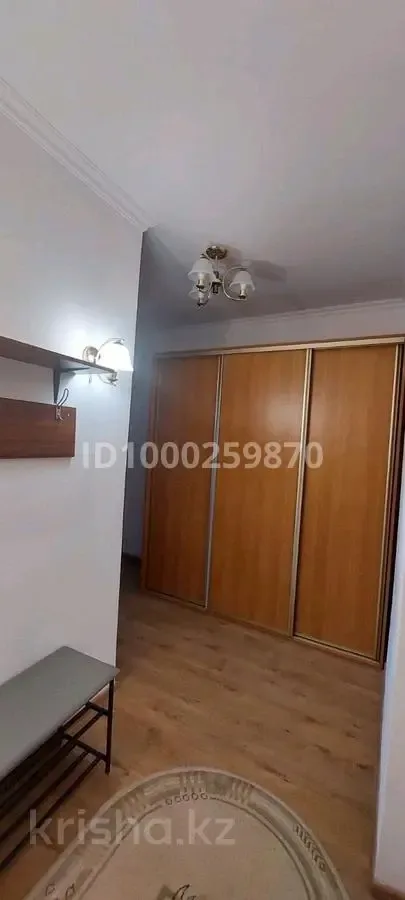 Butas centre su balkonu – 1 nuotrauka iš 6