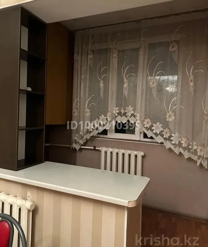Dviejų aukštų butas centre modernaus dizaino – 4 nuotrauka iš 9