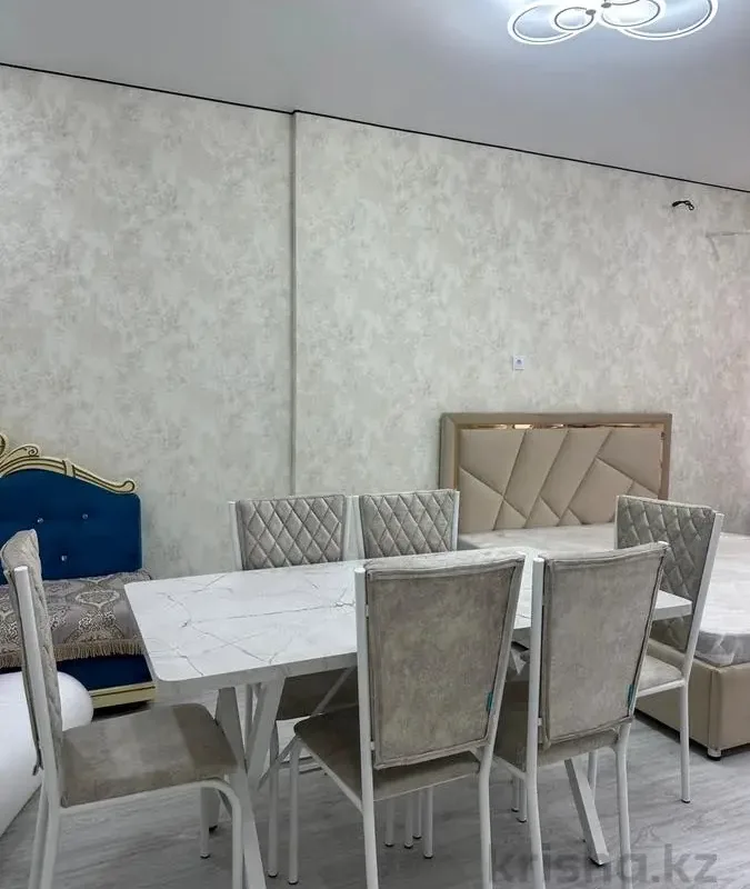 Loftas centre su kaminu – 4 nuotrauka iš 4