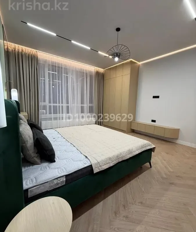 Dviejų aukštų butas centre modernaus dizaino – 3 nuotrauka iš 4