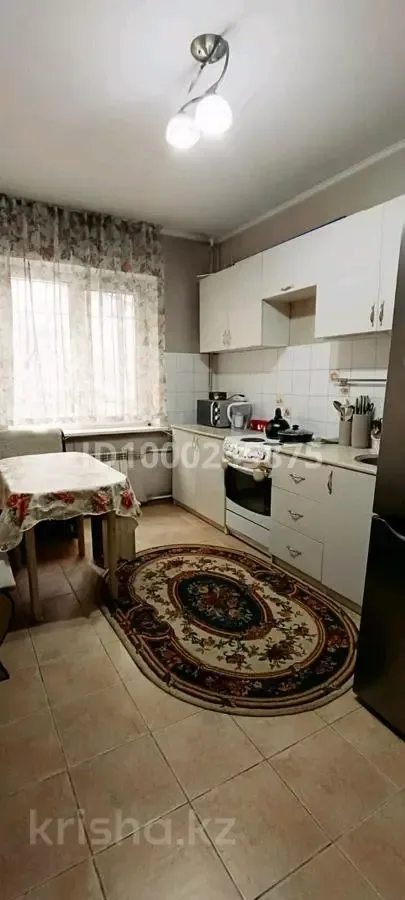 Erdvus 26 m² kambarys — Vievis – 1 nuotrauka iš 4