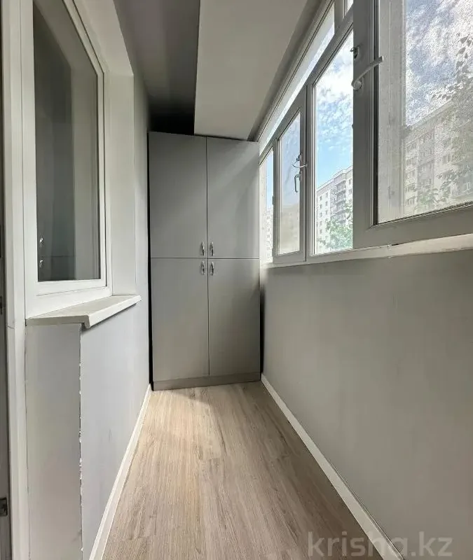 Loftas centre su kaminu – 2 nuotrauka iš 8