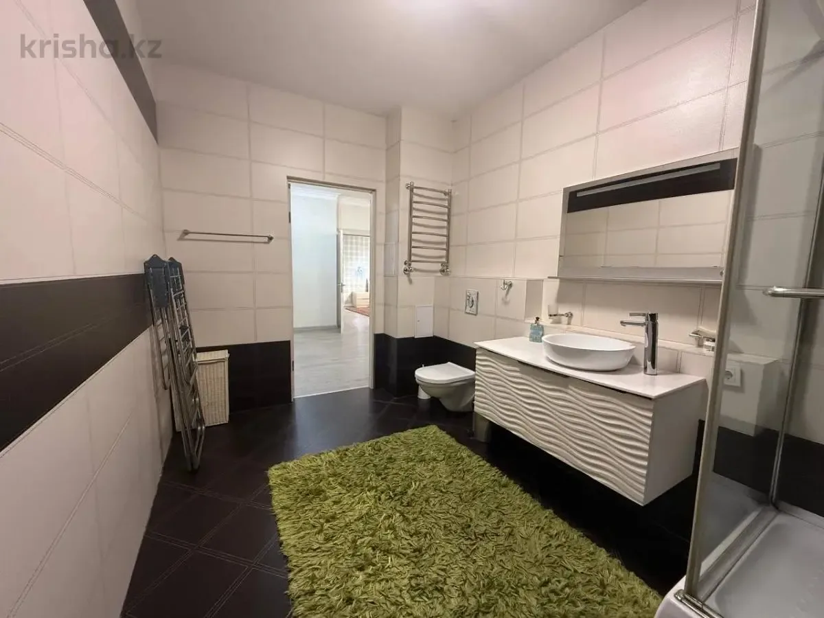 Dviejų aukštų butas centre naujai suremontuotas – 1 nuotrauka iš 4