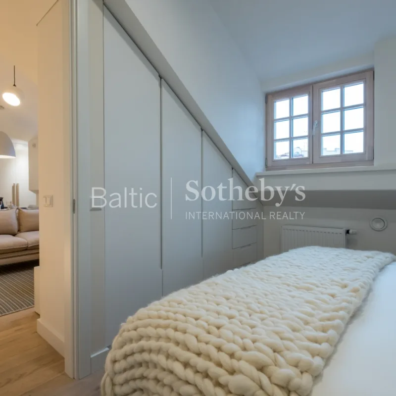Prabangus butas centre su baseinu