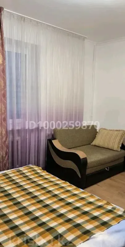 Loftas centre su vaizdu