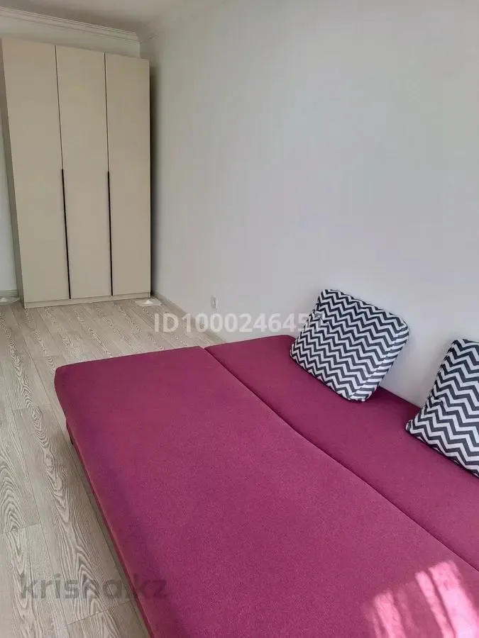 Butas prie ežero su kaminu – 1 nuotrauka iš 7