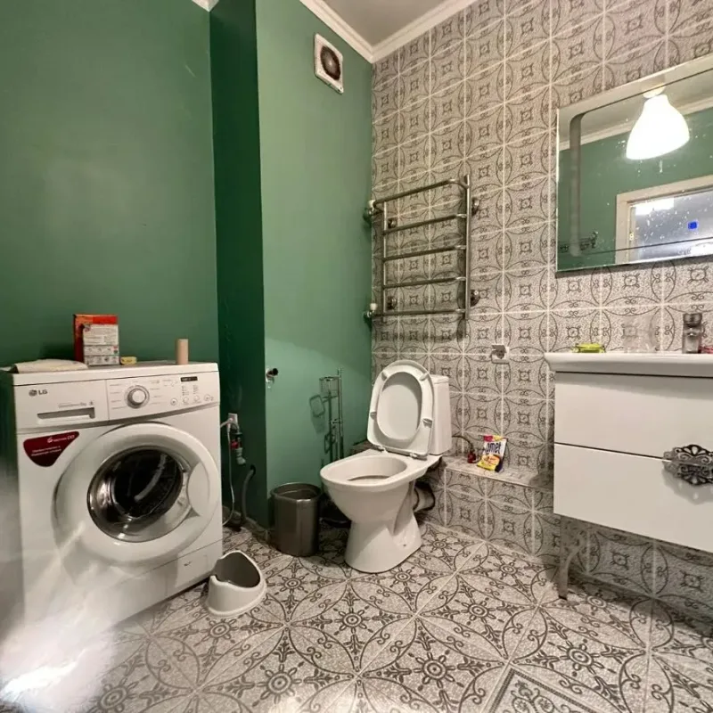 Butas centre su jacuzzi
