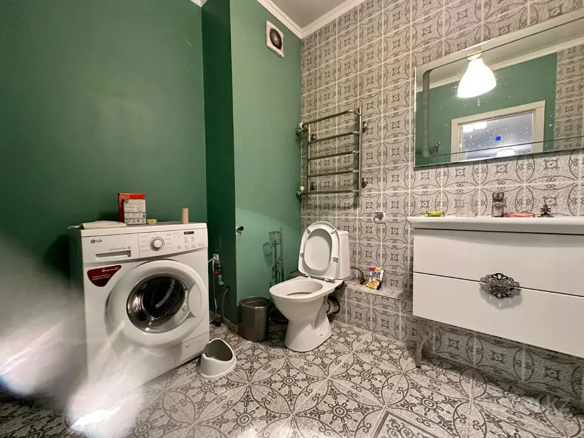 Butas centre su jacuzzi – 1 nuotrauka iš 5