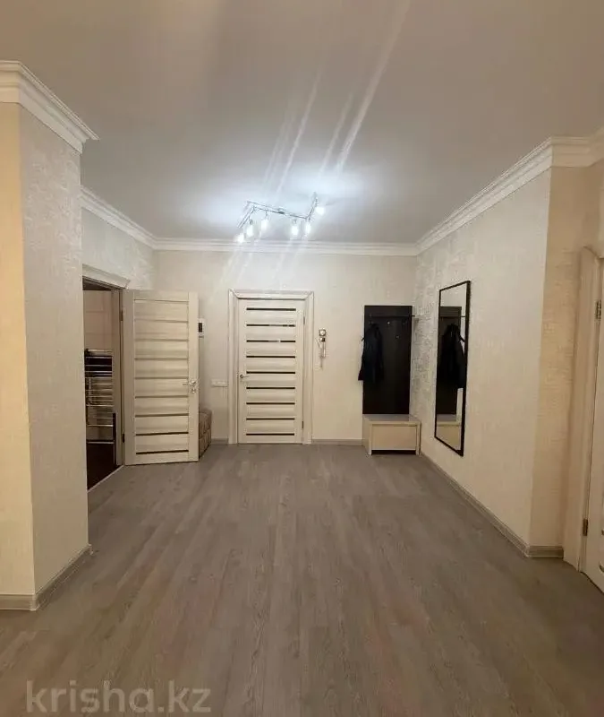Dviejų aukštų butas miške ekologiškas