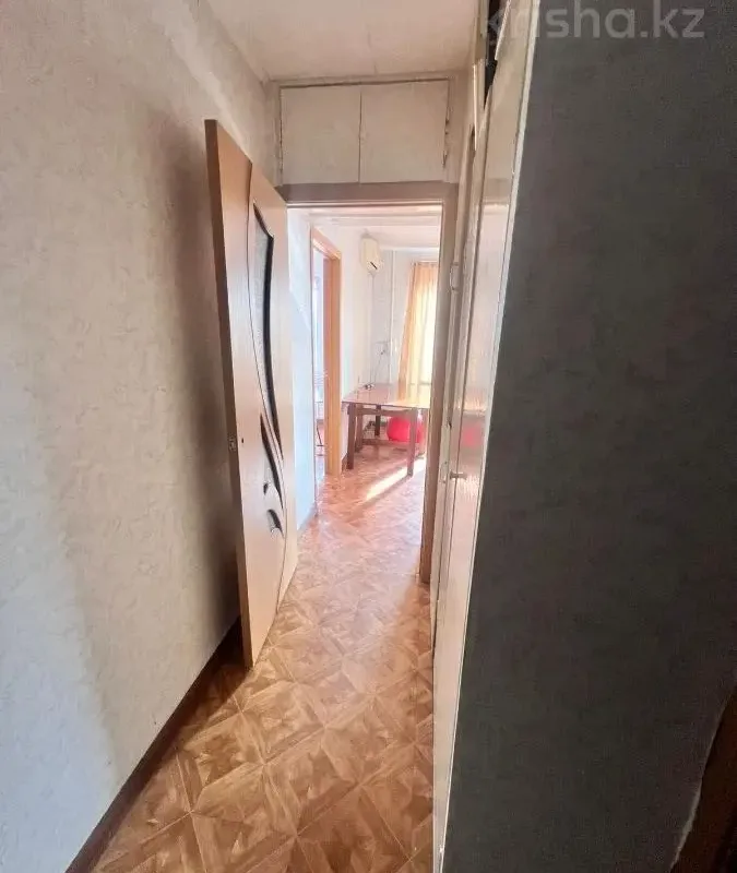 Dviejų aukštų butas centre su balkonu