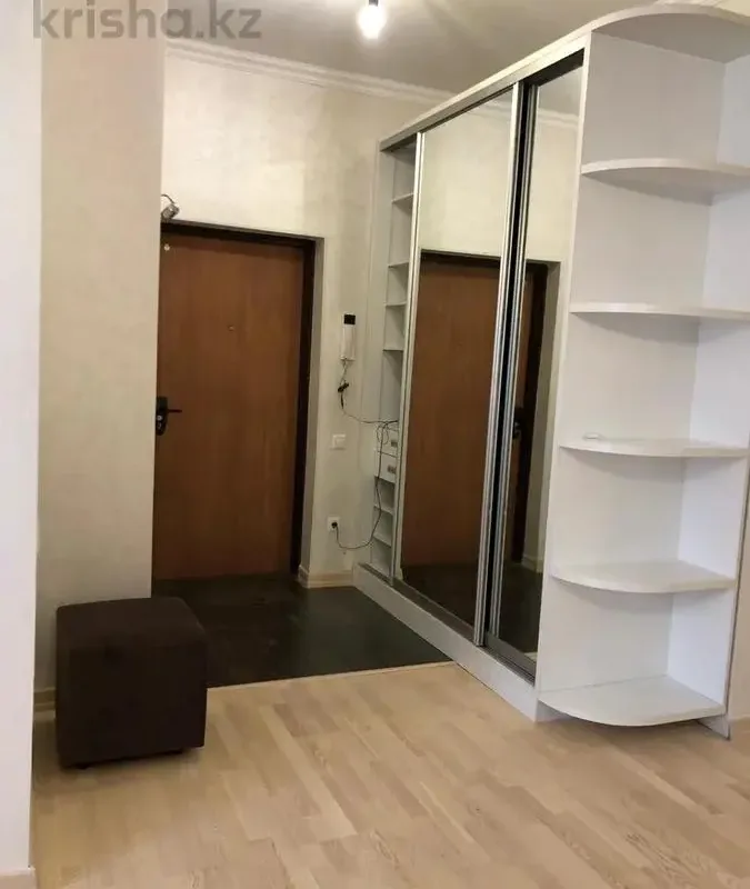 Butas centre modernaus dizaino – 2 nuotrauka iš 4