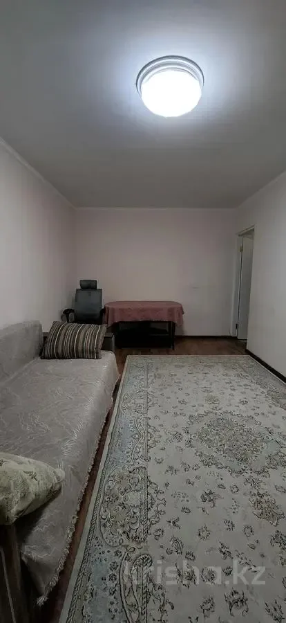 Dviejų aukštų butas centre jaukus – 1 nuotrauka iš 8